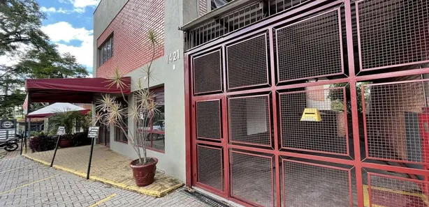 Loja / Salão / Ponto Comercial à venda, 320m² no Granja Viana, Cotia