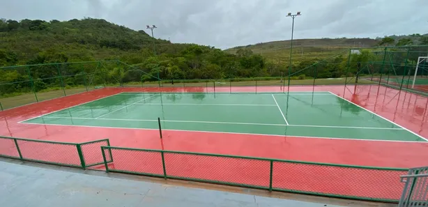 Terreno / Lote / Condomínio à venda, 311m² no Centro, Camaçari