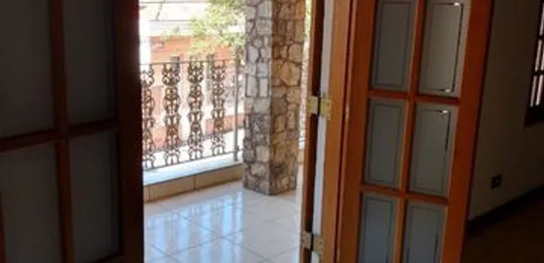 Sobrado com 2 Quartos à venda, 172m² no Jardim Benintendi, Franco da Rocha