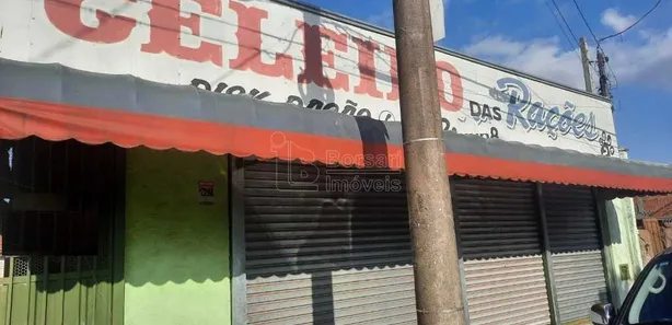 Loja / Salão / Ponto Comercial à venda, 200m² no Doutor Tancredo de Almeida Neves, Araraquara