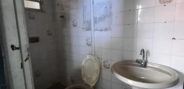 Loja / Salão / Ponto Comercial à venda, 37m² no Parque Vitória, Duque de Caxias