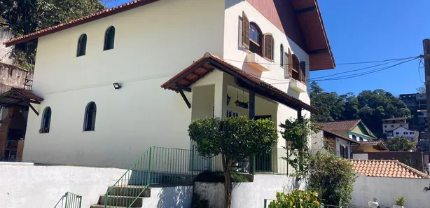 Casa com 4 Quartos à venda, 10m² no Independência, Petrópolis