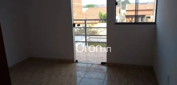 Sobrado com 3 Quartos à venda, 115m² no Residencial Orlando Morais, Goiânia