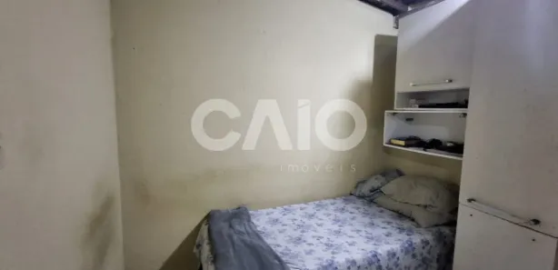 Casa com 2 Quartos à venda, 220m² no Candelária, Natal