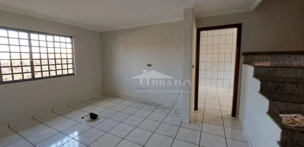 Sobrado com 4 Quartos à venda, 205m² no Centro, Ibiporã
