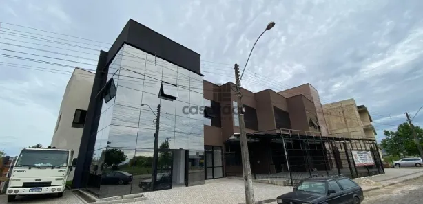 Loja / Salão / Ponto Comercial à venda, 35m² no Camobi, Santa Maria