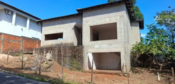 Casa de Condomínio com 3 Quartos à venda, 142m² no Região dos Lagos, Brasília