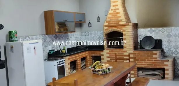 Casa com 2 Quartos à venda, 300m² no Papucaia, Cachoeiras de Macacu
