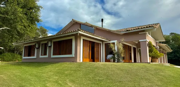 Fazenda / Sítio / Chácara com 3 Quartos à venda, 486m² no Baía Formosa, Armação dos Búzios