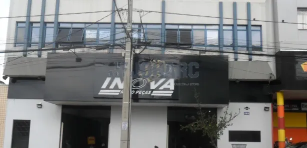 Loja / Salão / Ponto Comercial para alugar, 385m² no Centro, Apucarana