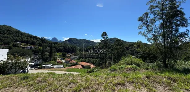 Terreno / Lote / Condomínio à venda, 1100m² no Carangola, Petrópolis