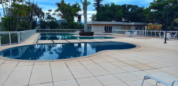 Casa de Condomínio com 4 Quartos para venda ou aluguel, 208m² no Ubatiba, Maricá