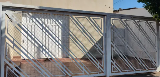 Casa com 2 Quartos à venda, 134m² no Jardim Pinheiros II, Araraquara
