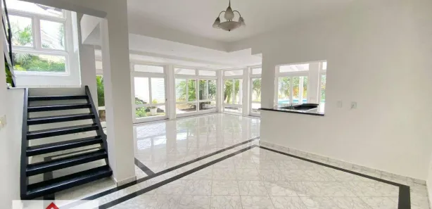 Casa de Condomínio com 5 Quartos para venda ou aluguel, 1000m² no Condomínio Flamboyant-B, Atibaia