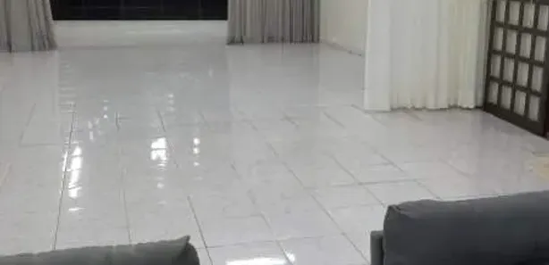 Galpão / Depósito / Armazém à venda, 180m² no Fabrício, Uberaba