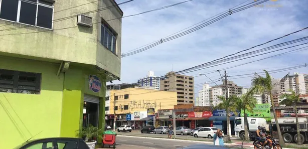 Prédio Inteiro à venda, 650m² no Tupi, Praia Grande