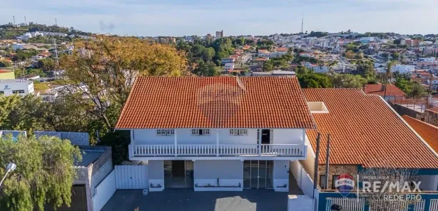 Conjunto Comercial / Sala com 3 Quartos à venda, 227m² no Centro, Vinhedo