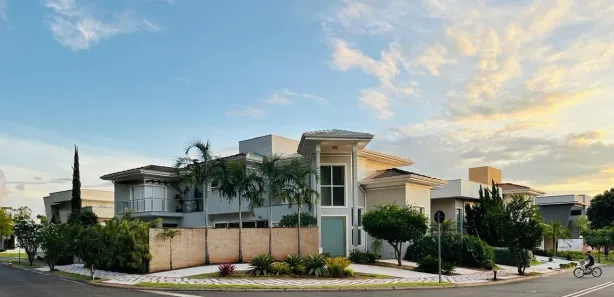 Sobrado com 3 Quartos à venda, 347m² no Jardim de Itapoan, Paulínia