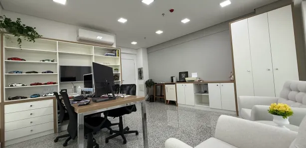 Conjunto Comercial / Sala para alugar, 38m² no Green Valley Alphaville, Barueri