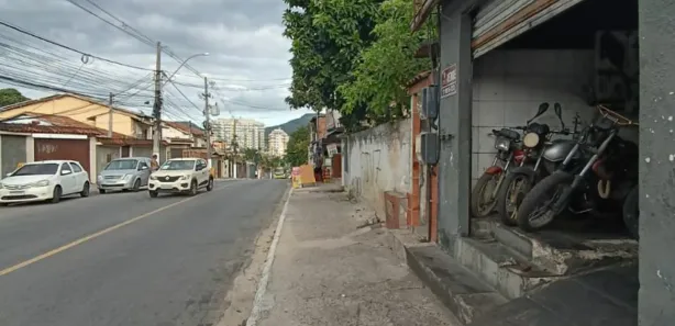 Loja / Salão / Ponto Comercial à venda, 42m² no Atalaia, Niterói