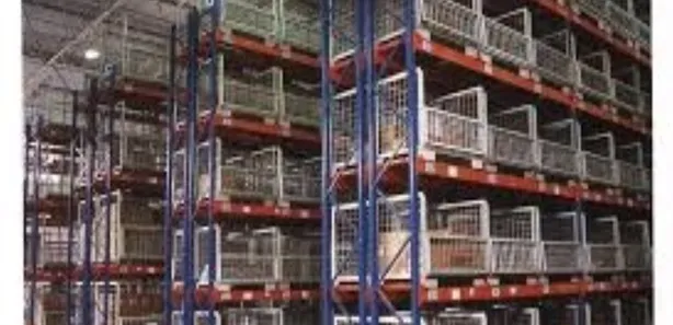 Galpão / Depósito / Armazém com 1 Quarto para venda ou aluguel, 8000m² no , Simões Filho