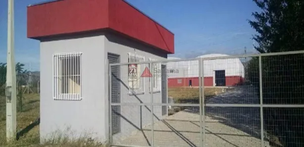Galpão / Depósito / Armazém à venda, 2200m² no Moreira César, Pindamonhangaba