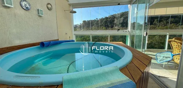 Cobertura com 3 Quartos para alugar, 208m² no Camboinhas, Niterói