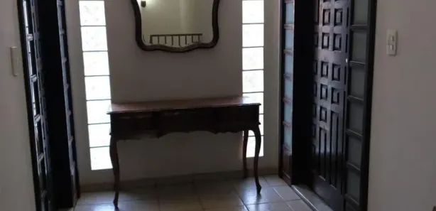 Prédio Inteiro para venda ou aluguel, 701m² no Centro, São Roque
