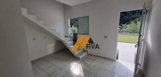 Sobrado com 2 Quartos para alugar, 56m² no Jardim Luciana, Franco da Rocha