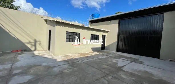 Galpão / Depósito / Armazém à venda, 200m² no Recreio dos Bandeirantes, Uberaba