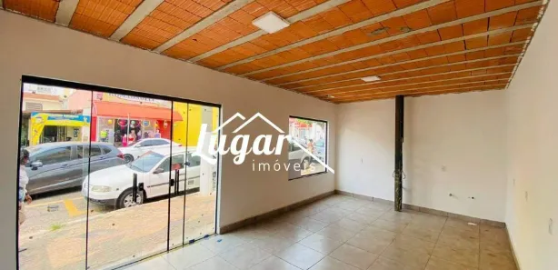 Loja / Salão / Ponto Comercial para alugar, 30m² no Centro, Marília