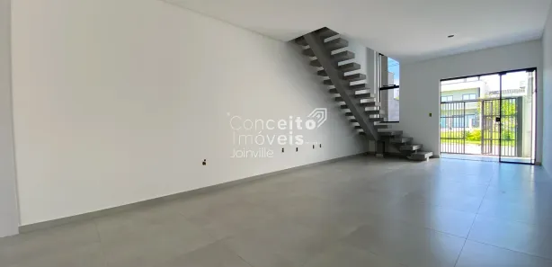 Sobrado com 3 Quartos à venda, 87m² no Praia da Enseada, São Francisco do Sul