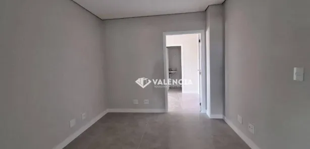 Conjunto Comercial / Sala para alugar, 56m² no Centro, Cascavel