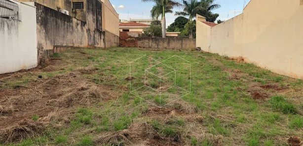 Terreno / Lote / Condomínio para alugar, 550m² no Chácara Braz Miraglia, Jaú