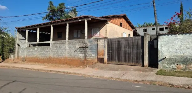 Fazenda / Sítio / Chácara com 4 Quartos à venda, 102m² no Recanto São Manoel II, Salto de Pirapora