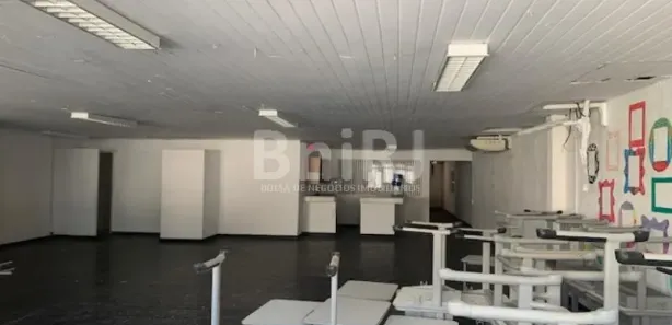 Galpão / Depósito / Armazém à venda, 800m² no Barra da Tijuca, Rio de Janeiro