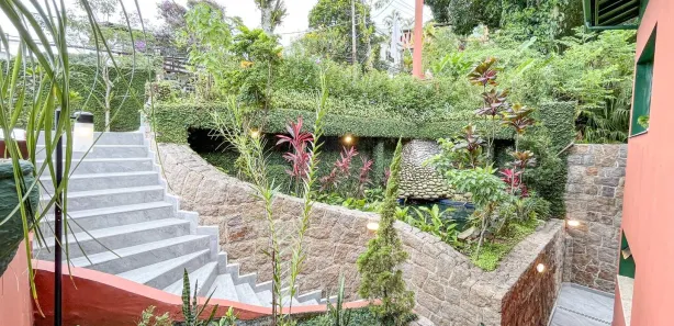 Casa de Condomínio com 6 Quartos para alugar, 704m² no Marapé, Santos
