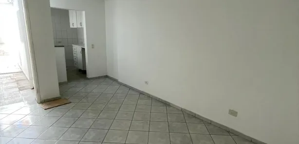 Casa com 2 Quartos para alugar, 130m² no Mirandópolis, São Paulo