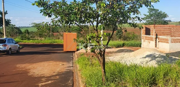 Terreno / Lote / Condomínio à venda, 200m² no Jardim Aliança, Cravinhos