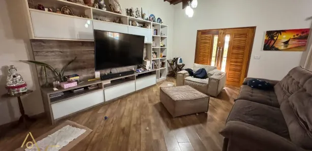 Fazenda / Sítio / Chácara com 3 Quartos à venda, 650m² no Arujá Centro Residencial, Arujá