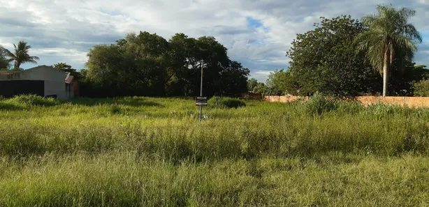 Terreno / Lote / Condomínio à venda, 1500m² no Centro, Porto Murtinho