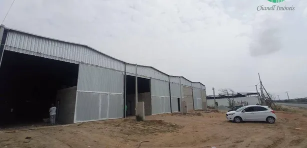 Galpão / Depósito / Armazém para alugar, 1000m² no Jardim Esperança, Cabo Frio