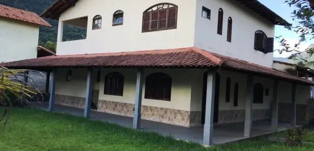 Casa de Condomínio com 6 Quartos à venda, 370m² no Várzea Alegre, Guapimirim