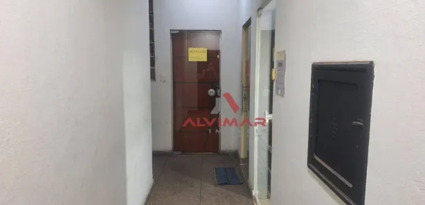 Conjunto Comercial / Sala para alugar, 39m² no Aterrado, Volta Redonda