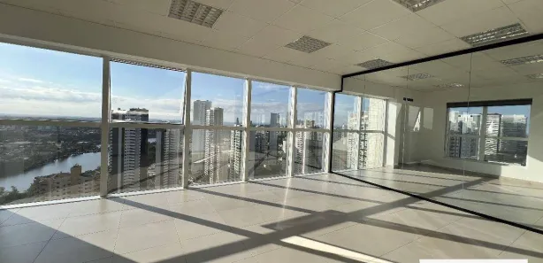 Andar / Laje corporativa para alugar, 230m² no Gleba Fazenda Palhano, Londrina