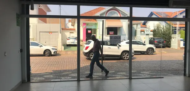 Loja / Salão / Ponto Comercial com 1 Quarto para alugar, 200m² no Centro, Araras
