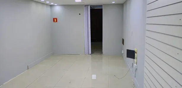Loja / Salão / Ponto Comercial para alugar, 50m² no Alto da Serra, Petrópolis