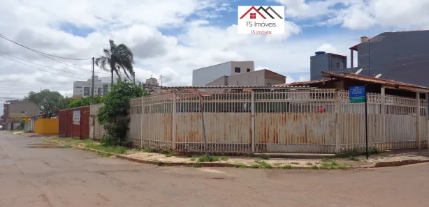 Casa com 3 Quartos à venda, 193m² no Samambaia Sul, Brasília