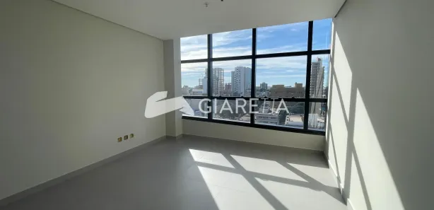 Conjunto Comercial / Sala para alugar, 49m² no Centro, Toledo