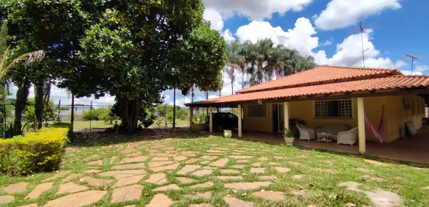 Fazenda / Sítio / Chácara com 4 Quartos à venda, 3150m² no , Brasília